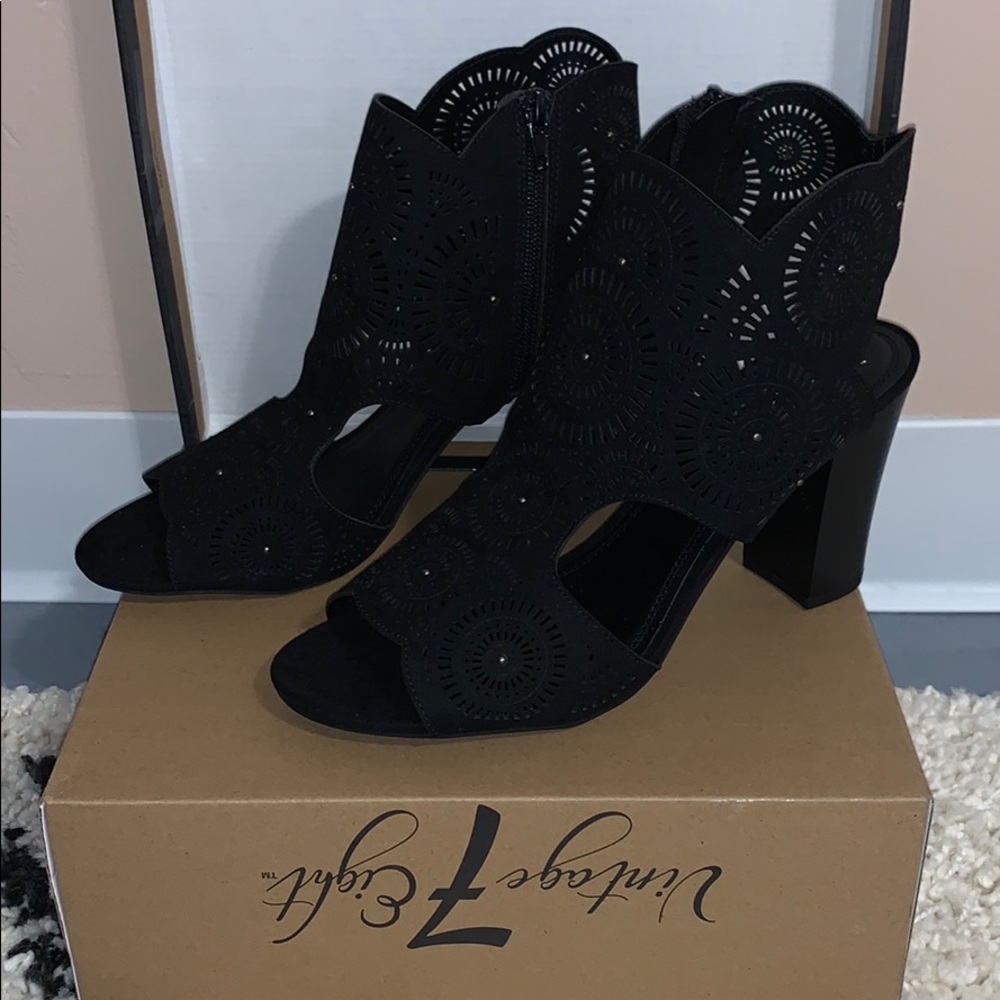 Vintage 7 Eight black summer heeled sandals